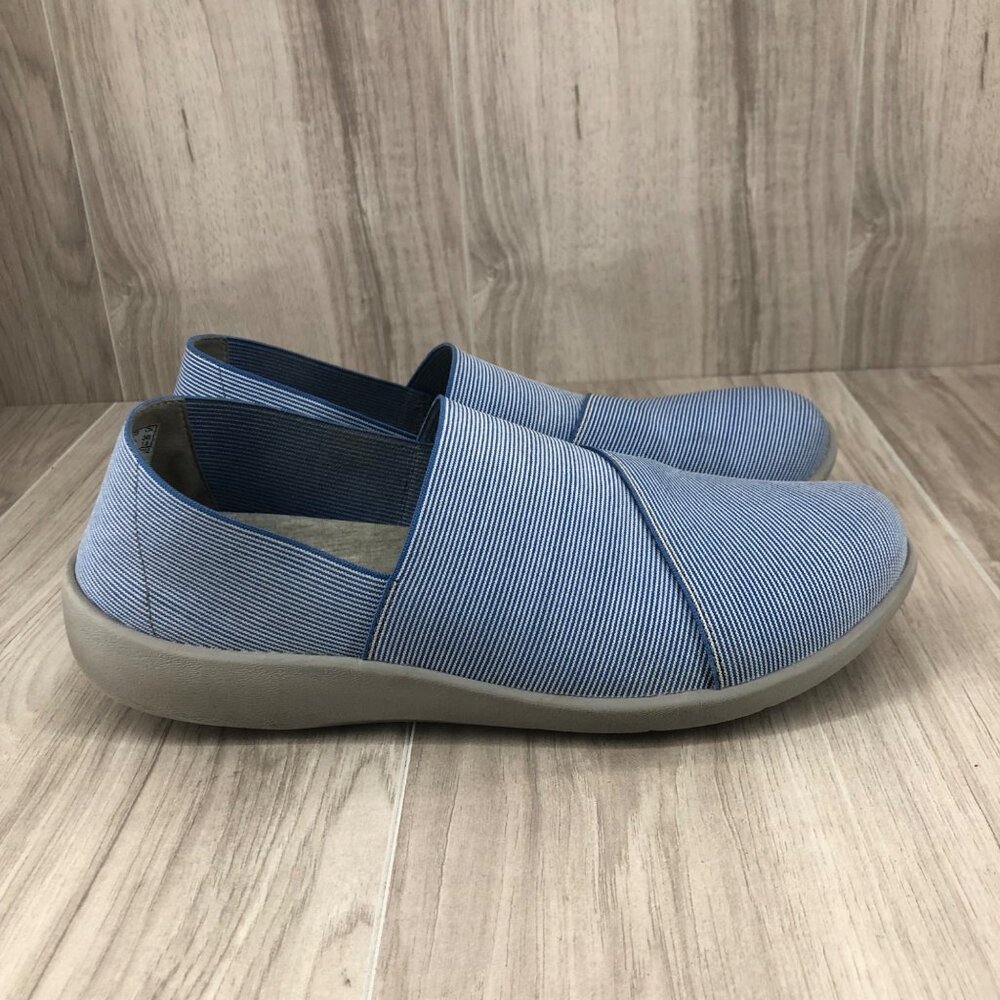 Clarks Shoes Womens 8.5M Cloudstoppers Sillian Firn Blue Slip On Loafer Sneakers